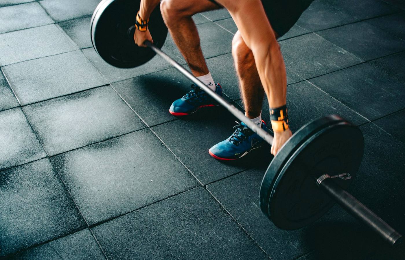 Skupinové cvičení ve fitness sále
